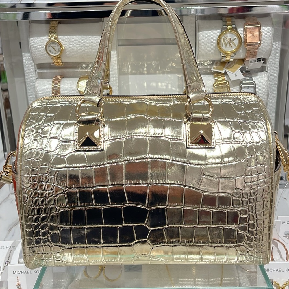 Michael Kors Grayson Md Metallic Crocodile Embossed Leather Satchel
Pale Gold - Picture 6 of 16